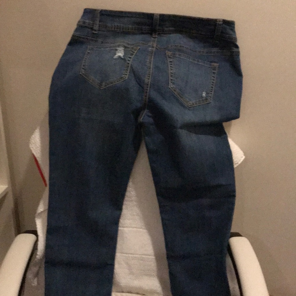 New - Picture 2 of 2